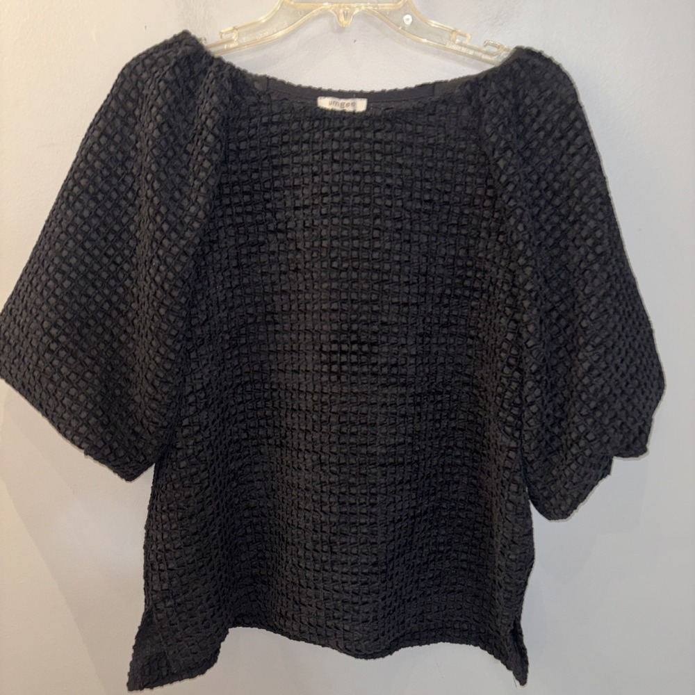Umgee Black‎ Jacquard Round Neck Top Boxy Puff Sleeves Size Small